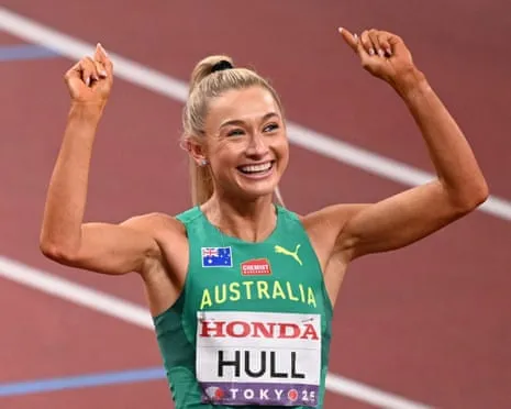 Aussie Jess Hull Embraces Another Opportunity, Advances to World Championship Decider